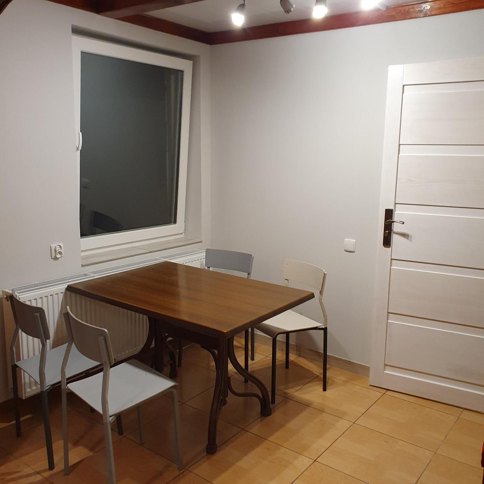 Noclegi Silesia Aster Tychy Quarto foto